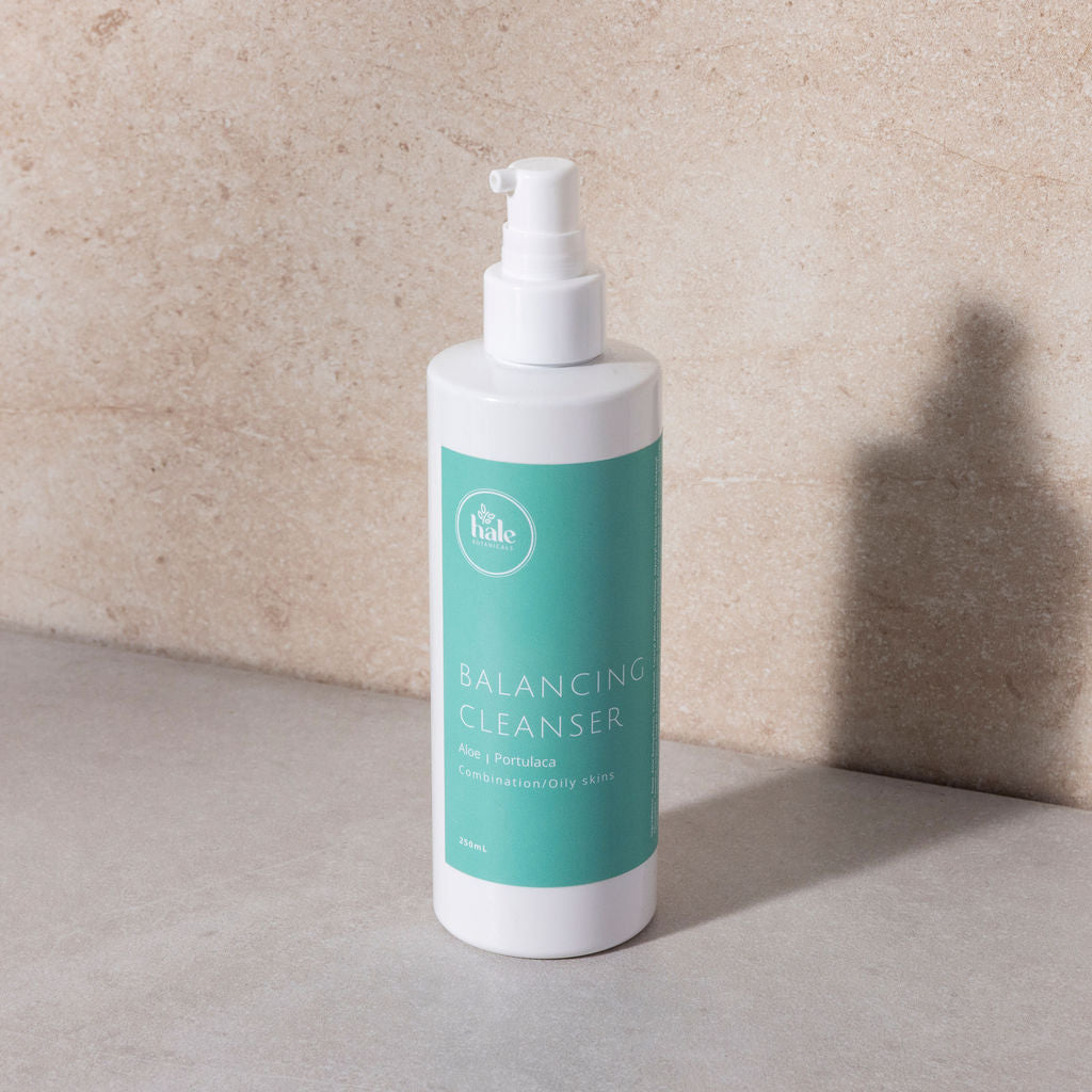 Balancing Cleanser 250ml image 0